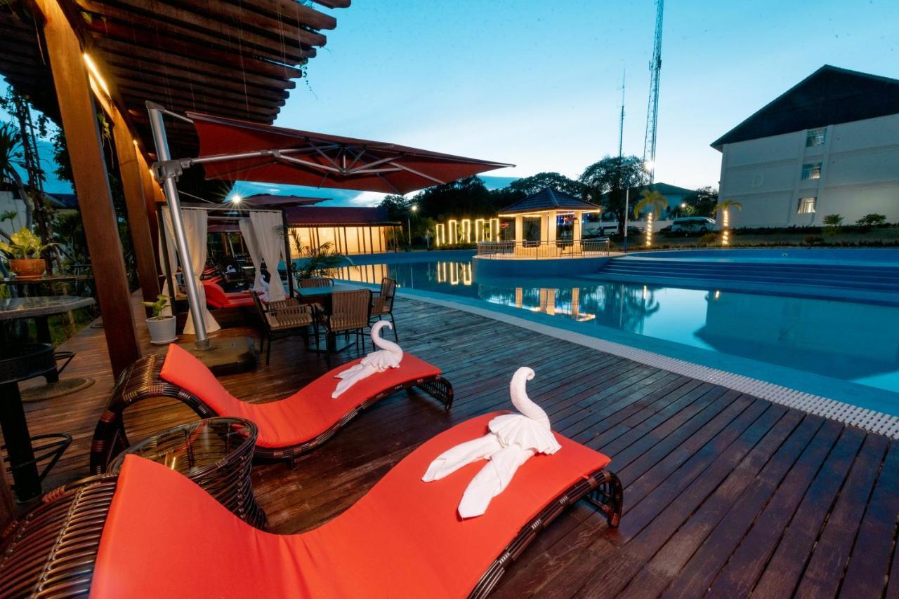 36Manor International Sport Hotel Vientiane Exterior foto